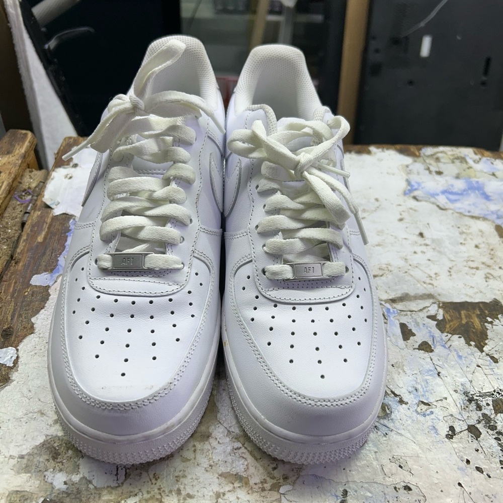 Nike White Men’s Air Force 1 Low Sneaker (White)
